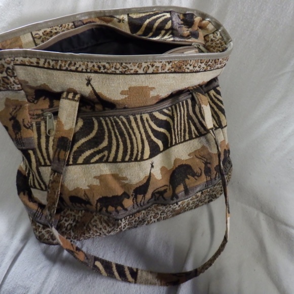 Womens Travel Bags and Accessories African Jiungle Print - Picture 6 of 7